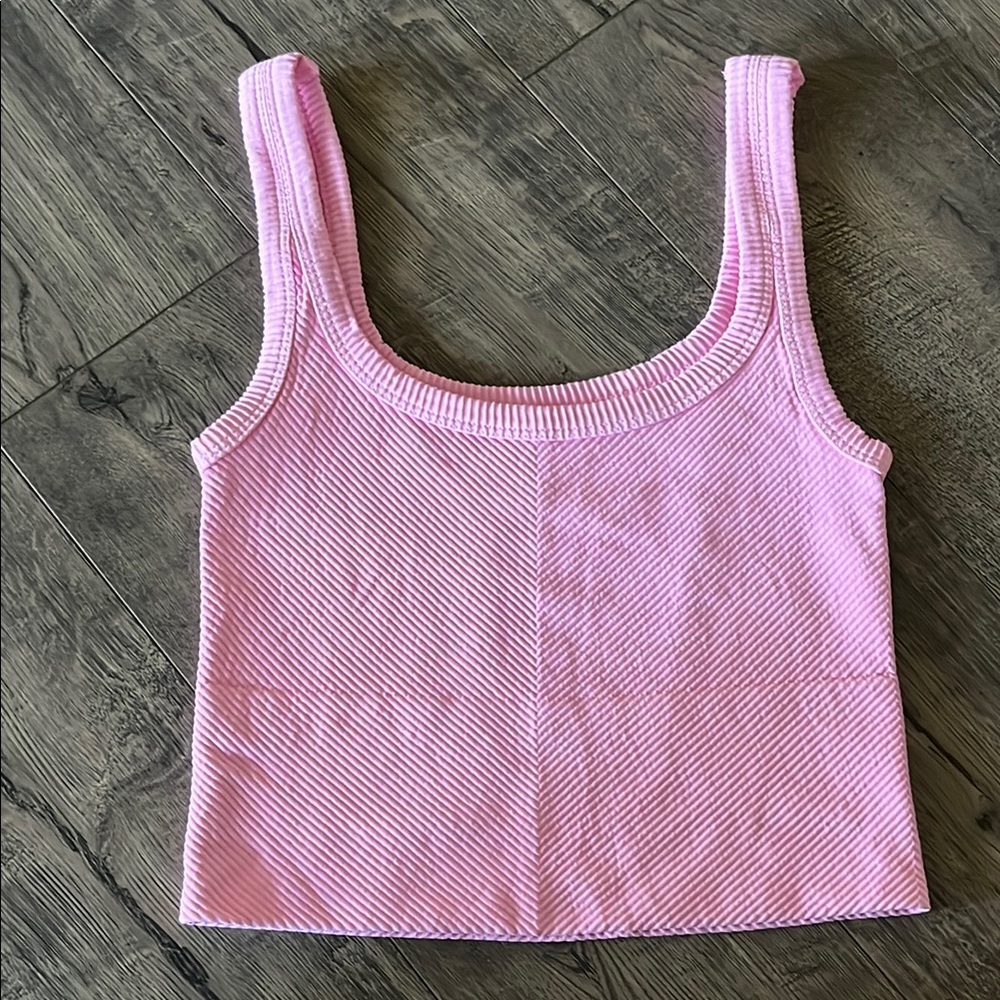 SunKissed Cocnut—Pink Ribbed Women's Top One Size Like New